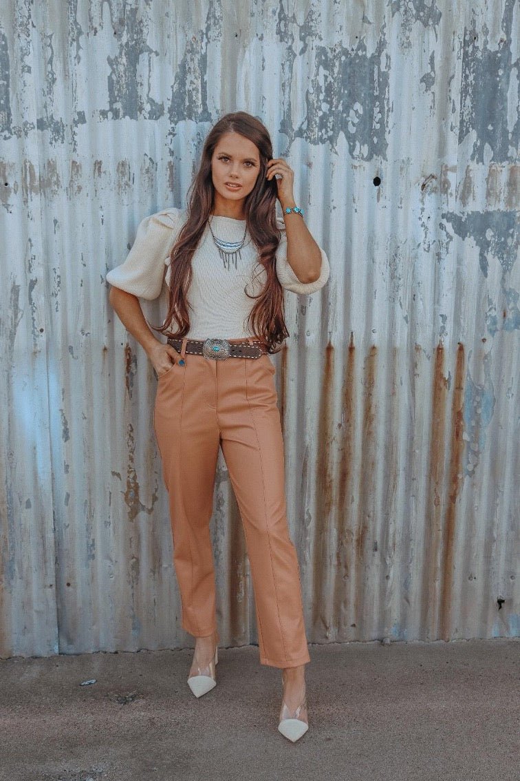 Haute On The Ranch: Velvet Brumby X Savannah 7s