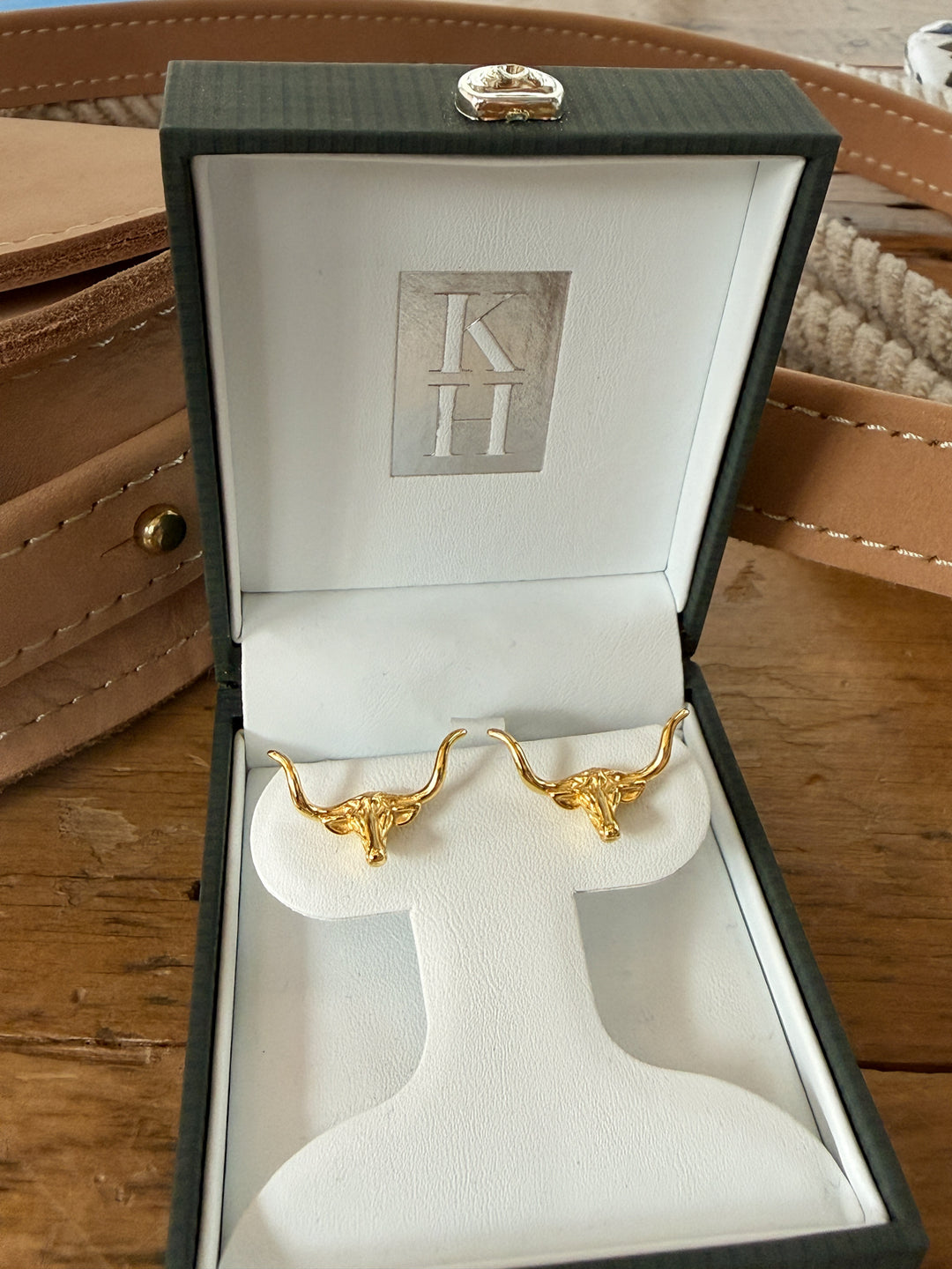 El Paso Gold Longhorn Earrings