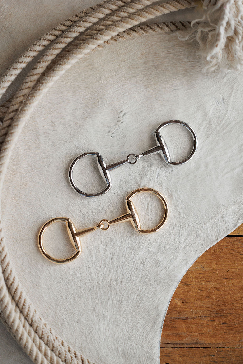 Snaffle Bit Scarf Buckle