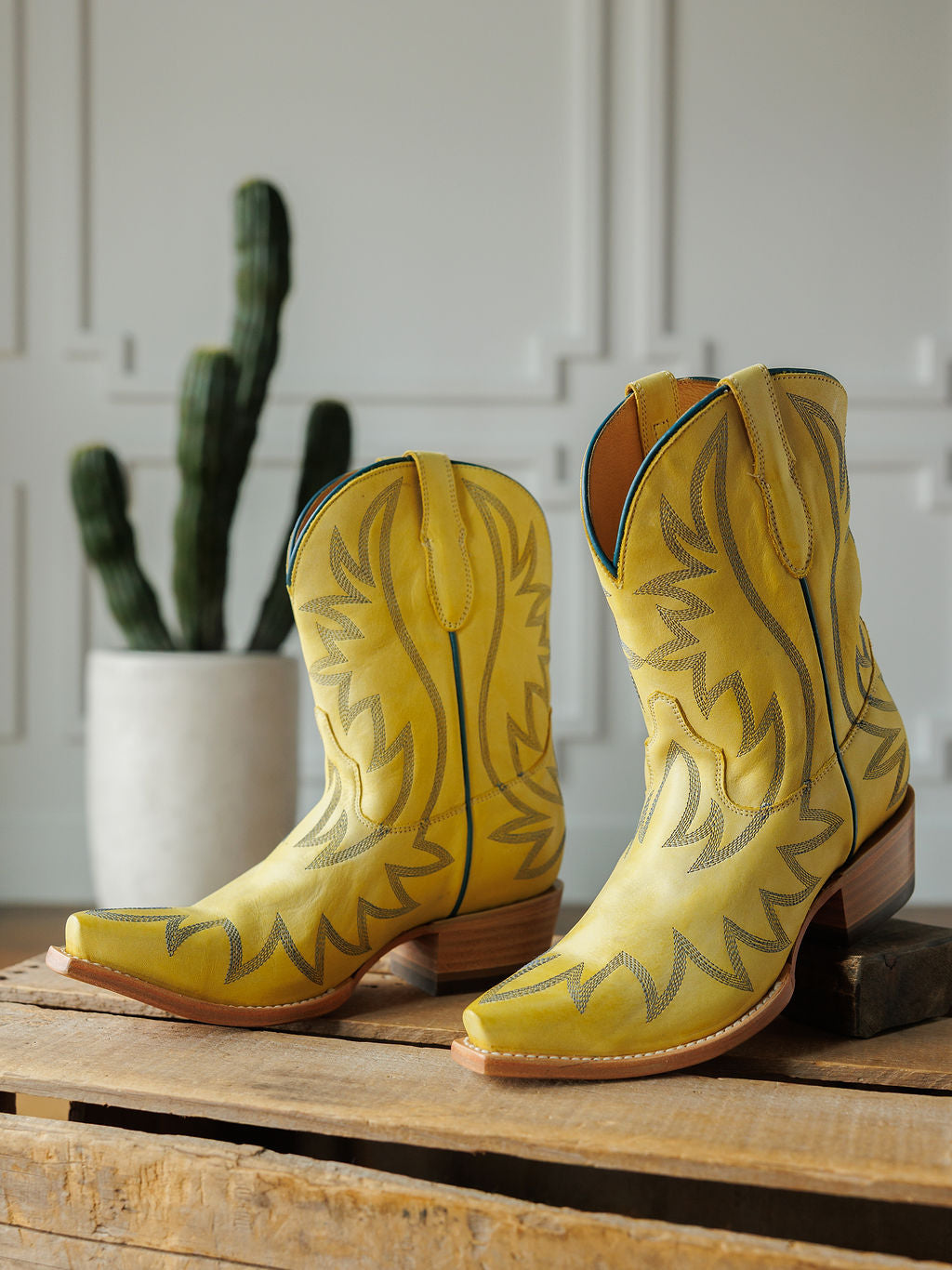 美品　YELLO DOUBLE SNEAKER LONG BOOTS YELLO / SOY DOUBLE SNEAKER LONG BOOTS