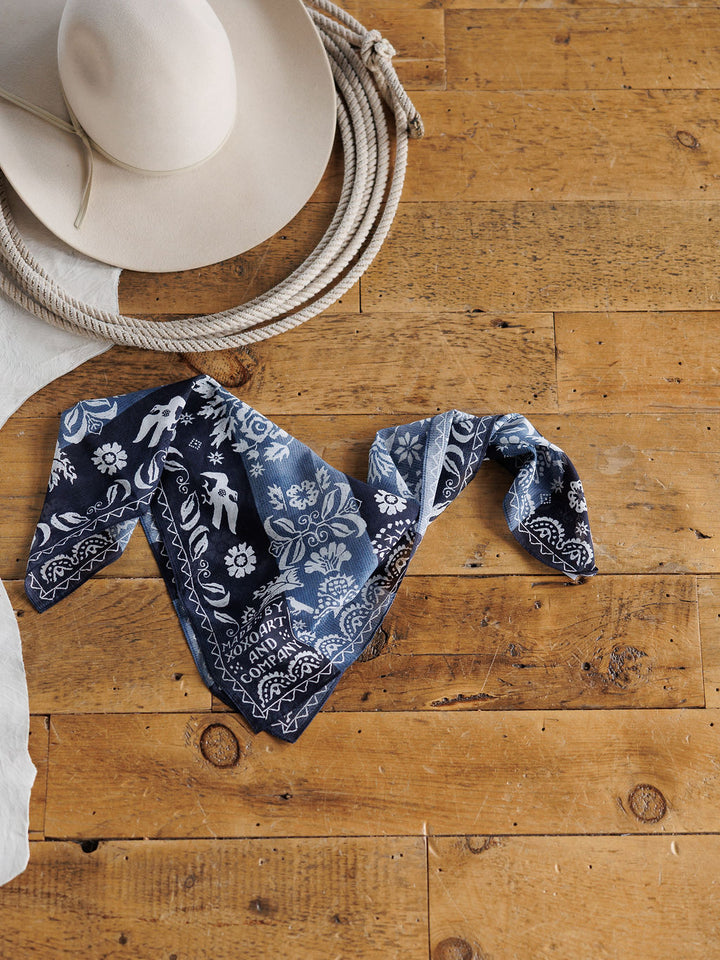 Coverlet Neck Scarf