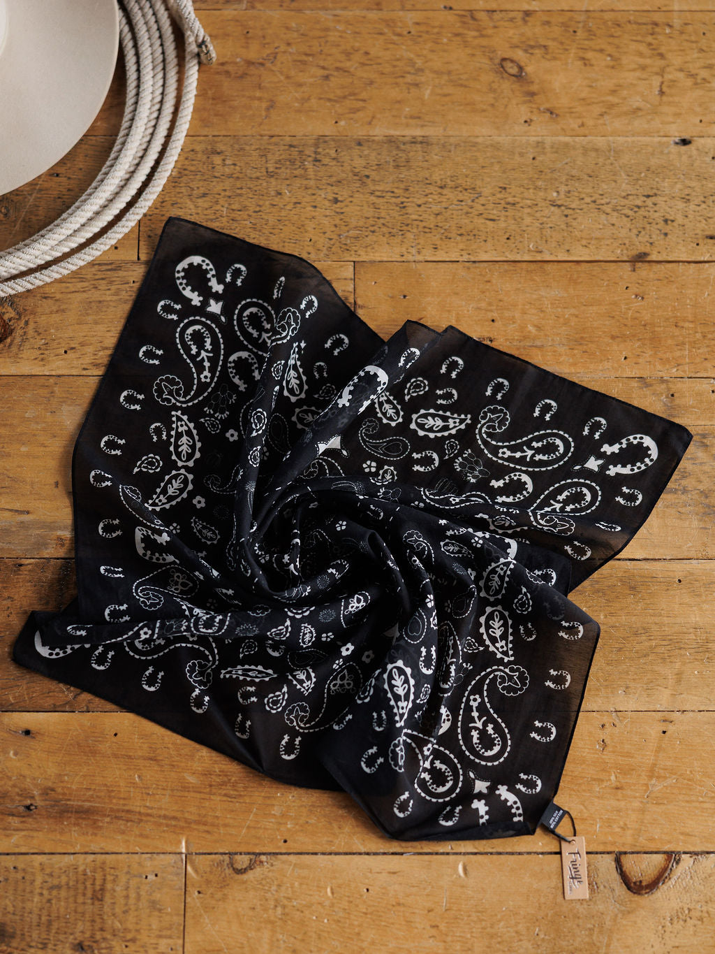 Lucky Paisley Wild Rag {Black}