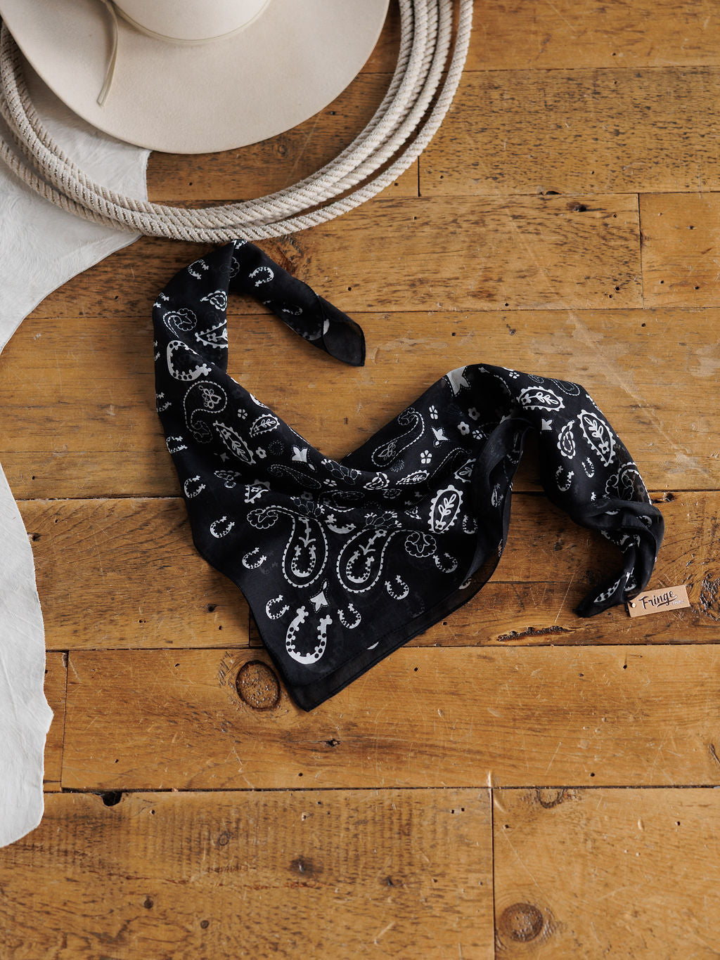 Lucky Paisley Wild Rag {Black}