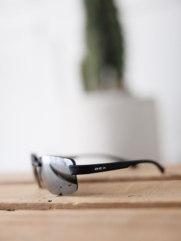 Bex Harris Sunglasses {Black}
