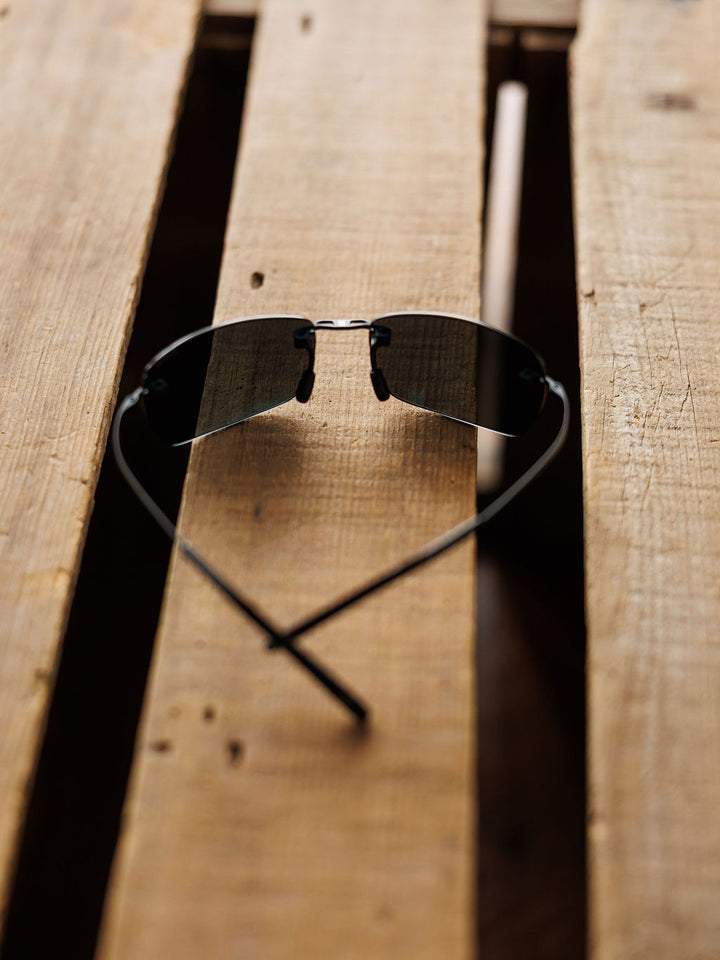 Bex Fynnland XL Sunglasses {Black}