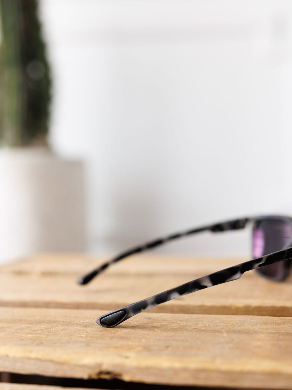 Bex Adams Sunglasses {Tortoise Gray}