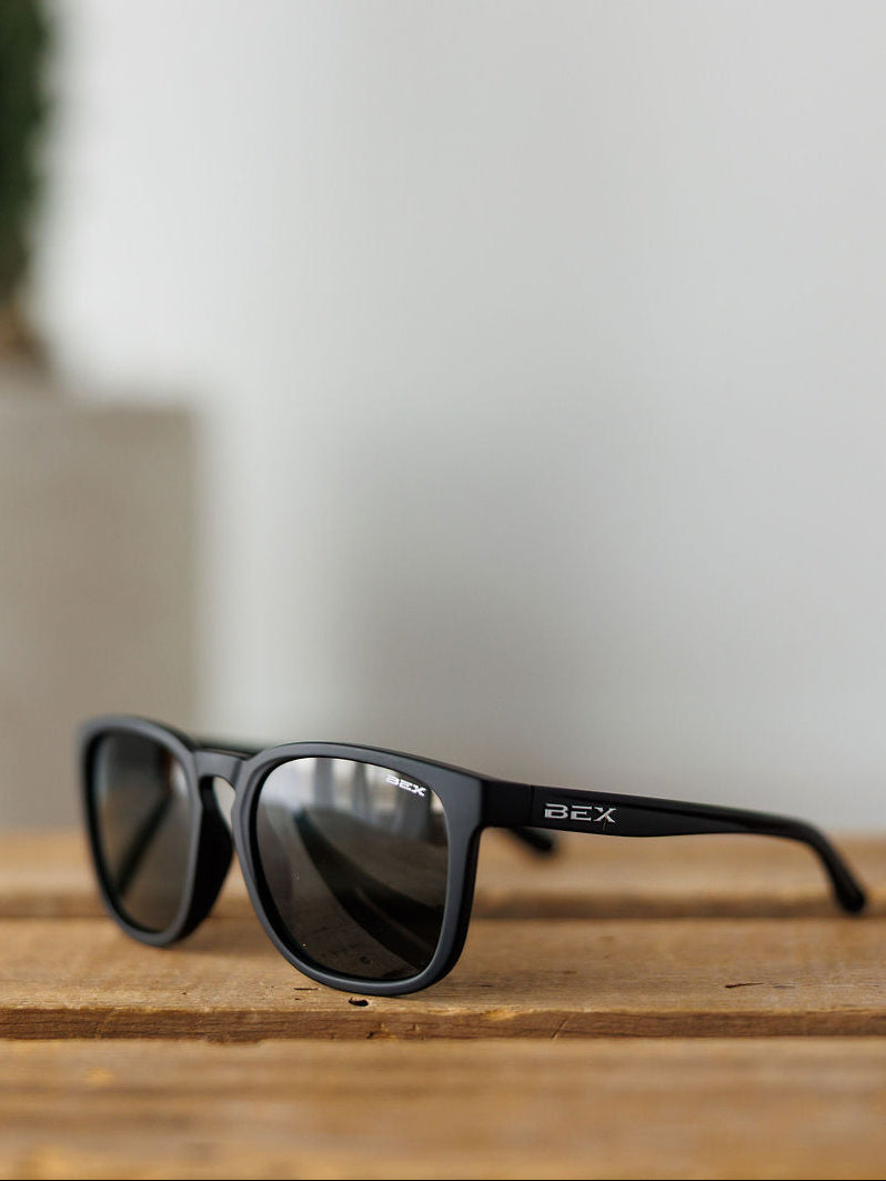Bex Zion Sunglasses {Black}