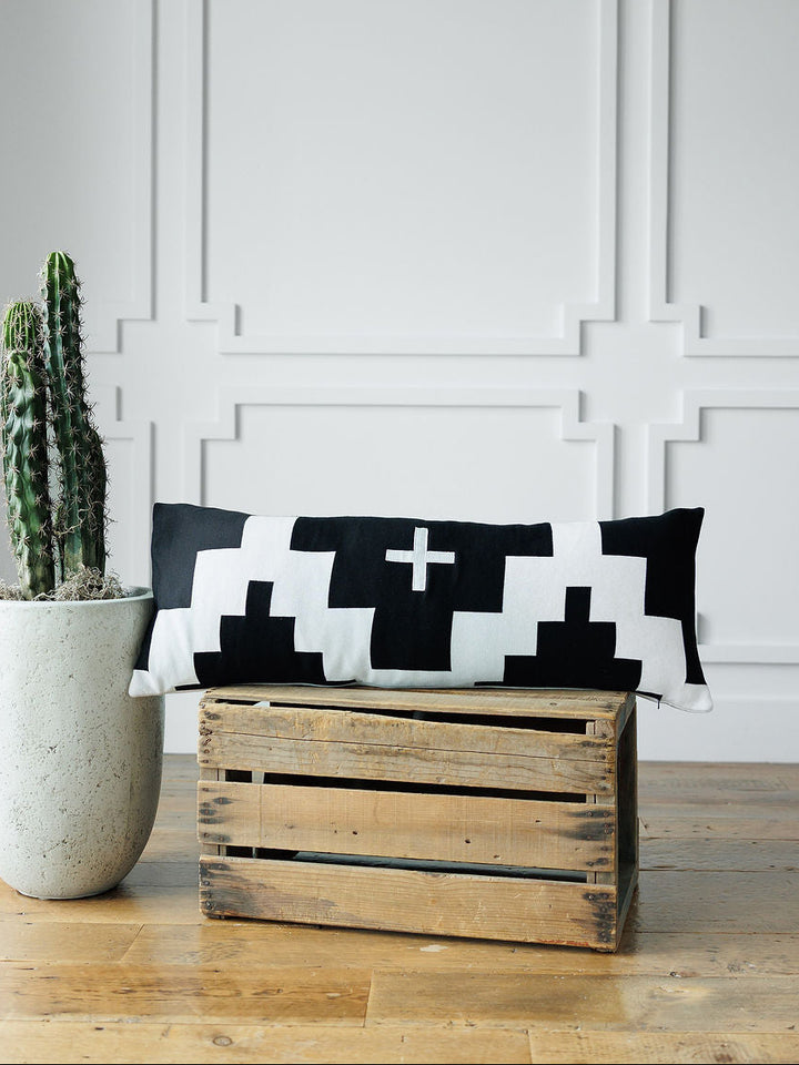 Presidio Lumbar Pillow Cover {B & W}