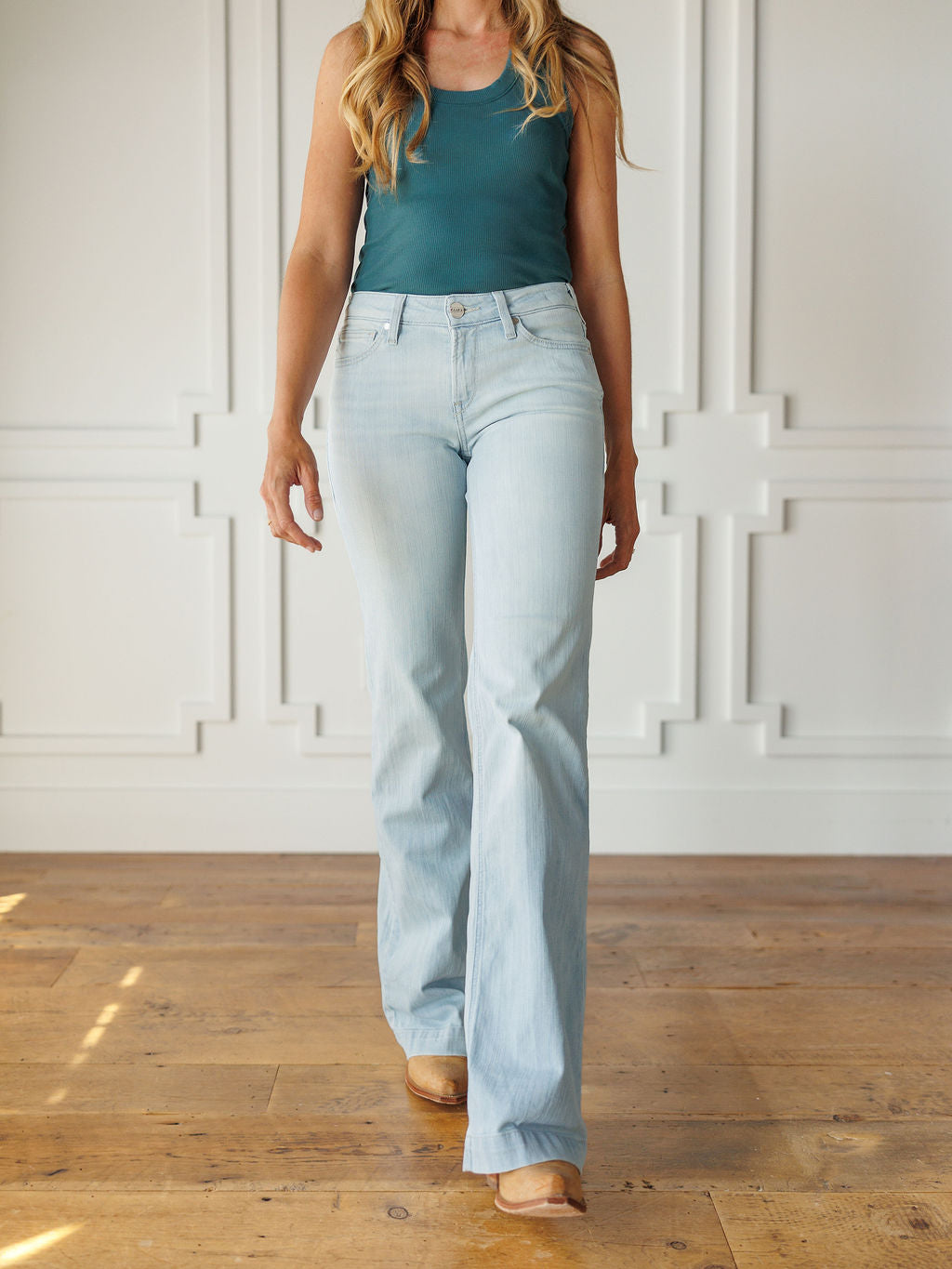 The Dani Perfect Rise Trouser Jean *Exclusive*