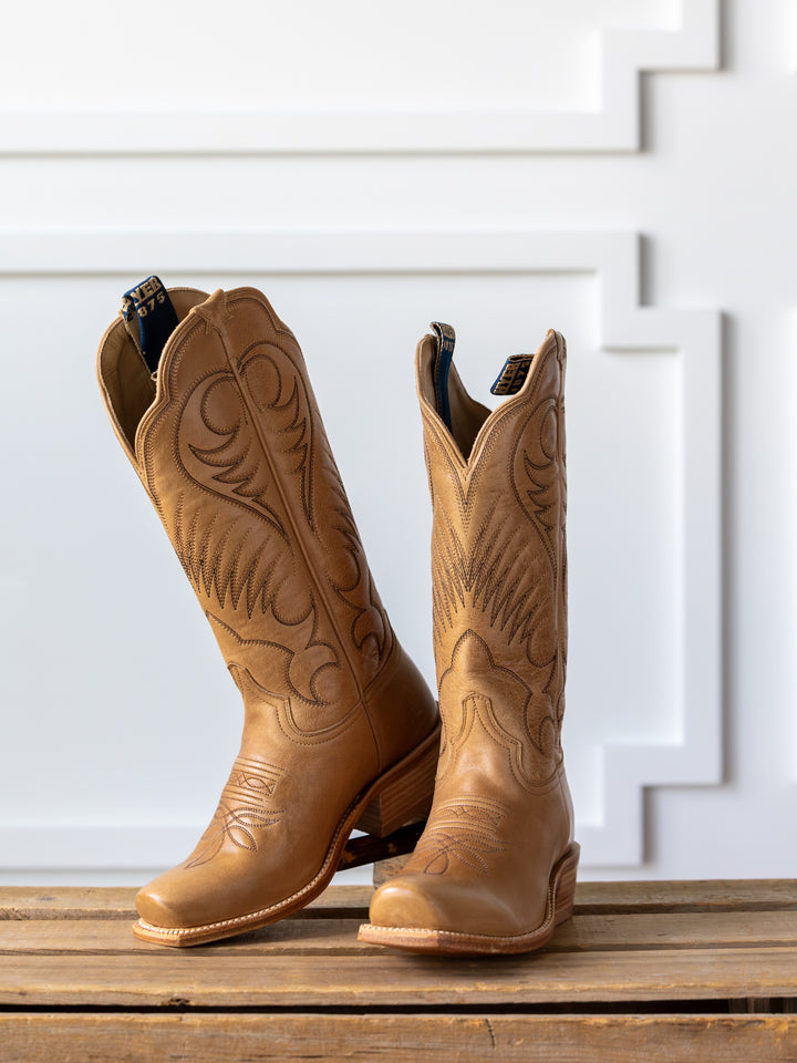 The Leawood Boot {Honey}