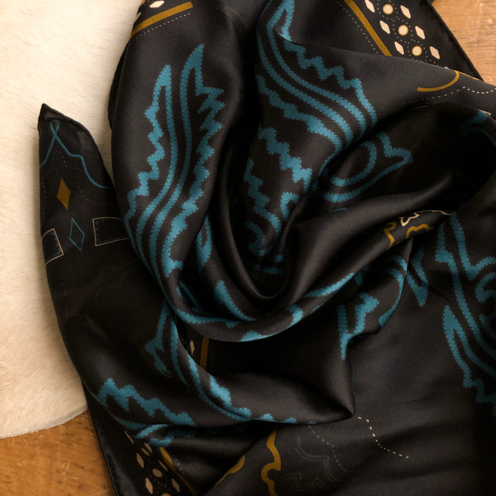 Seney Neck Scarf {Black}