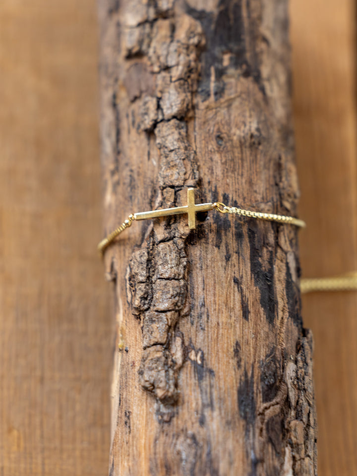 Bethel Gold/Silver Cross Bracelet