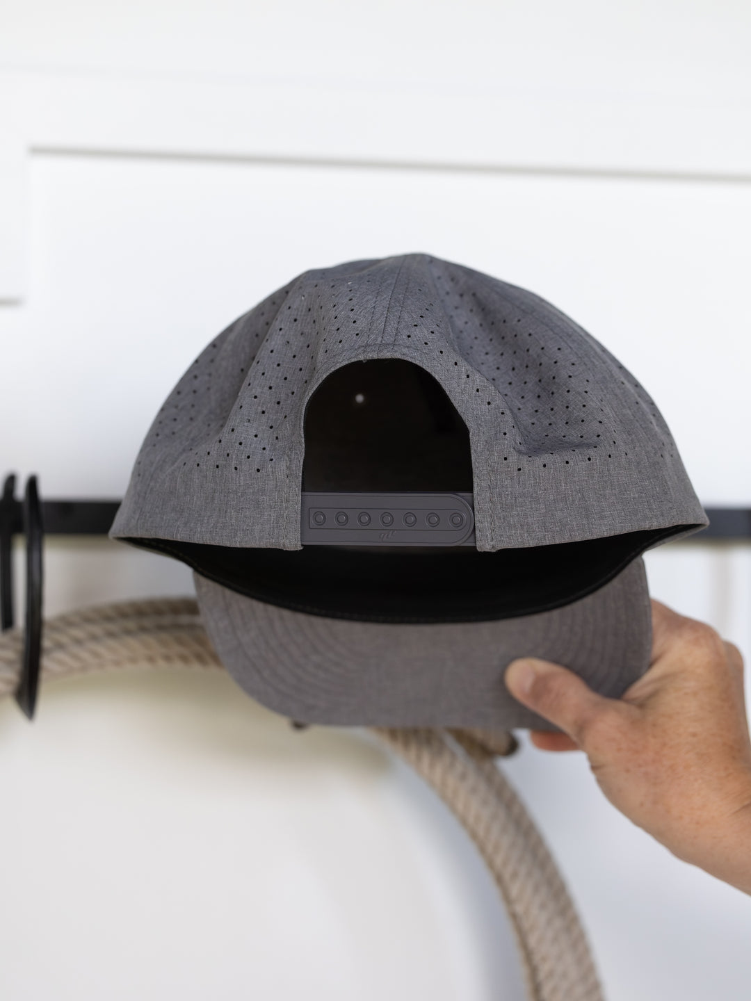 Cinch Lead Cap