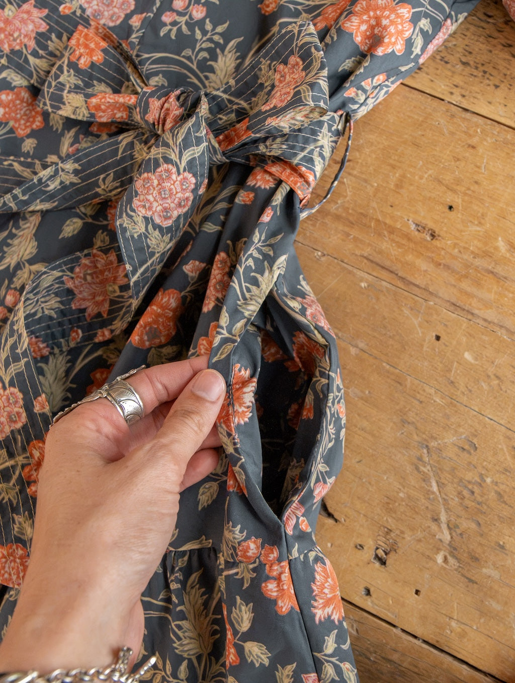 Sutherland Floral Puff Sleeve Dress