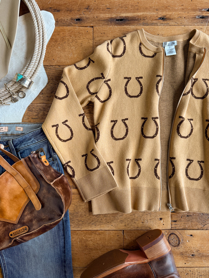 Wapato Horseshoe Cardigan