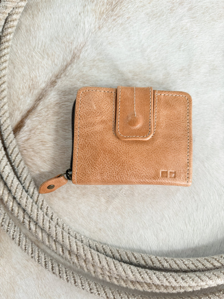 Avera Oat Leather Snap Wallet
