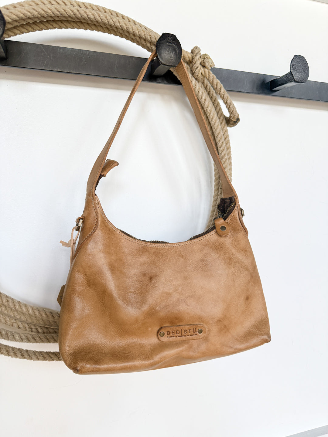 Talco Oat Leather Shoulder Bag