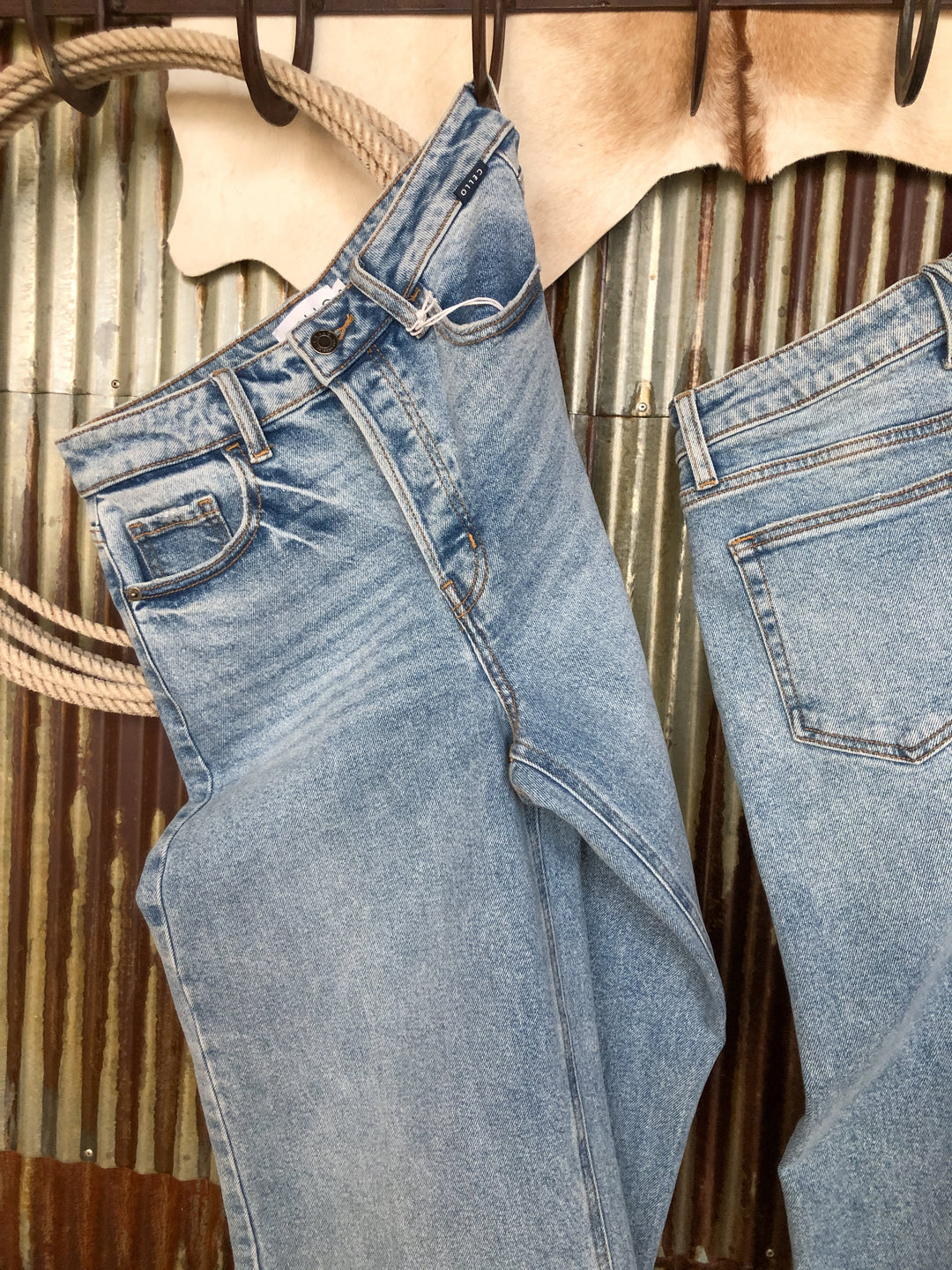 The Maren High Rise 90's Wide Leg Jean