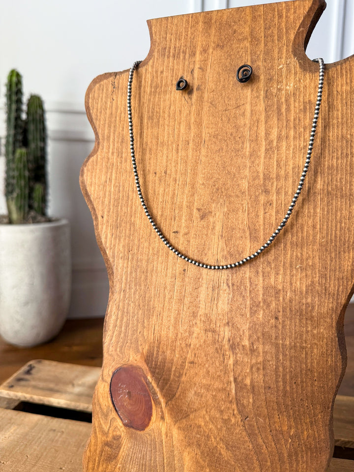 Lamesa Necklace