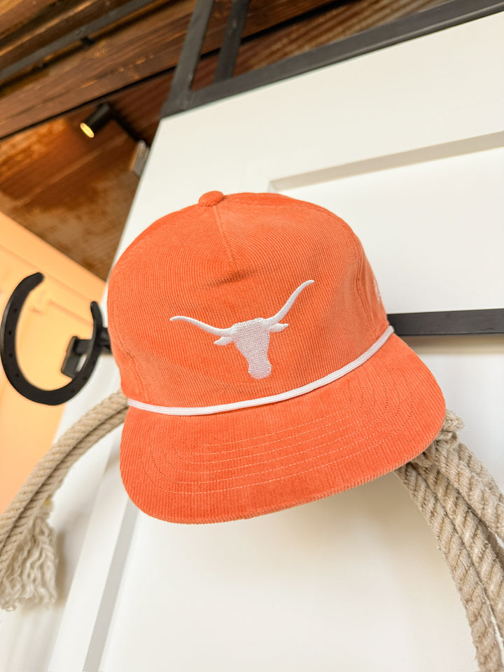 Hook 'Em Cap