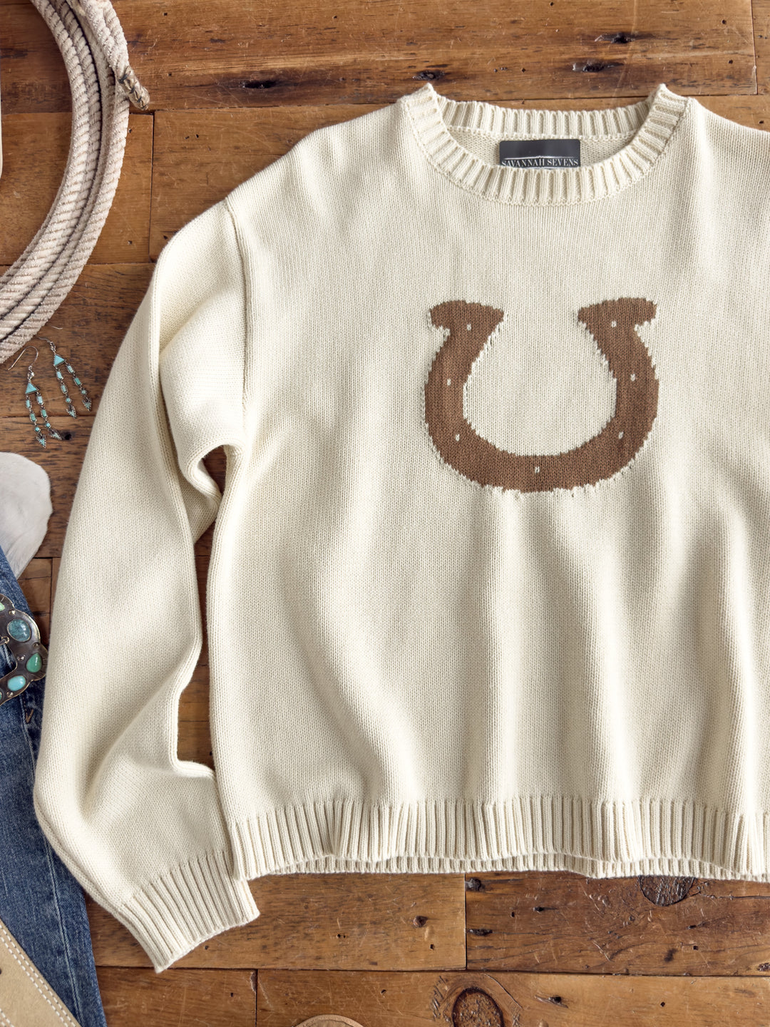 Kanowa Horseshoe Knit Sweater