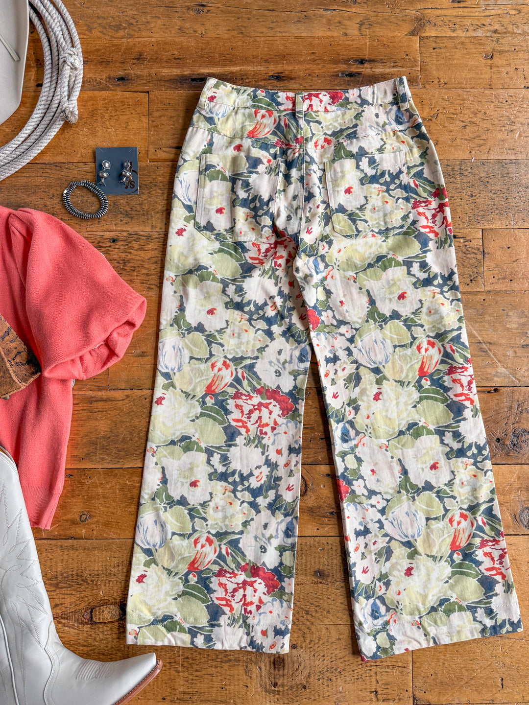 Adelanto Floral Wide Leg Crop Pants