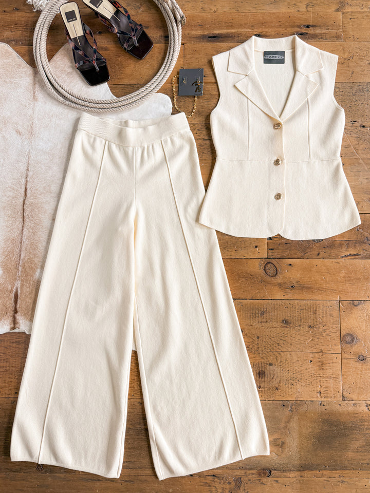 Tolleson Cream Knit Vest Set