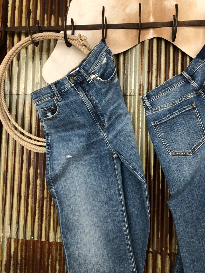 The Cayce High Rise 90's Wide Leg Jean