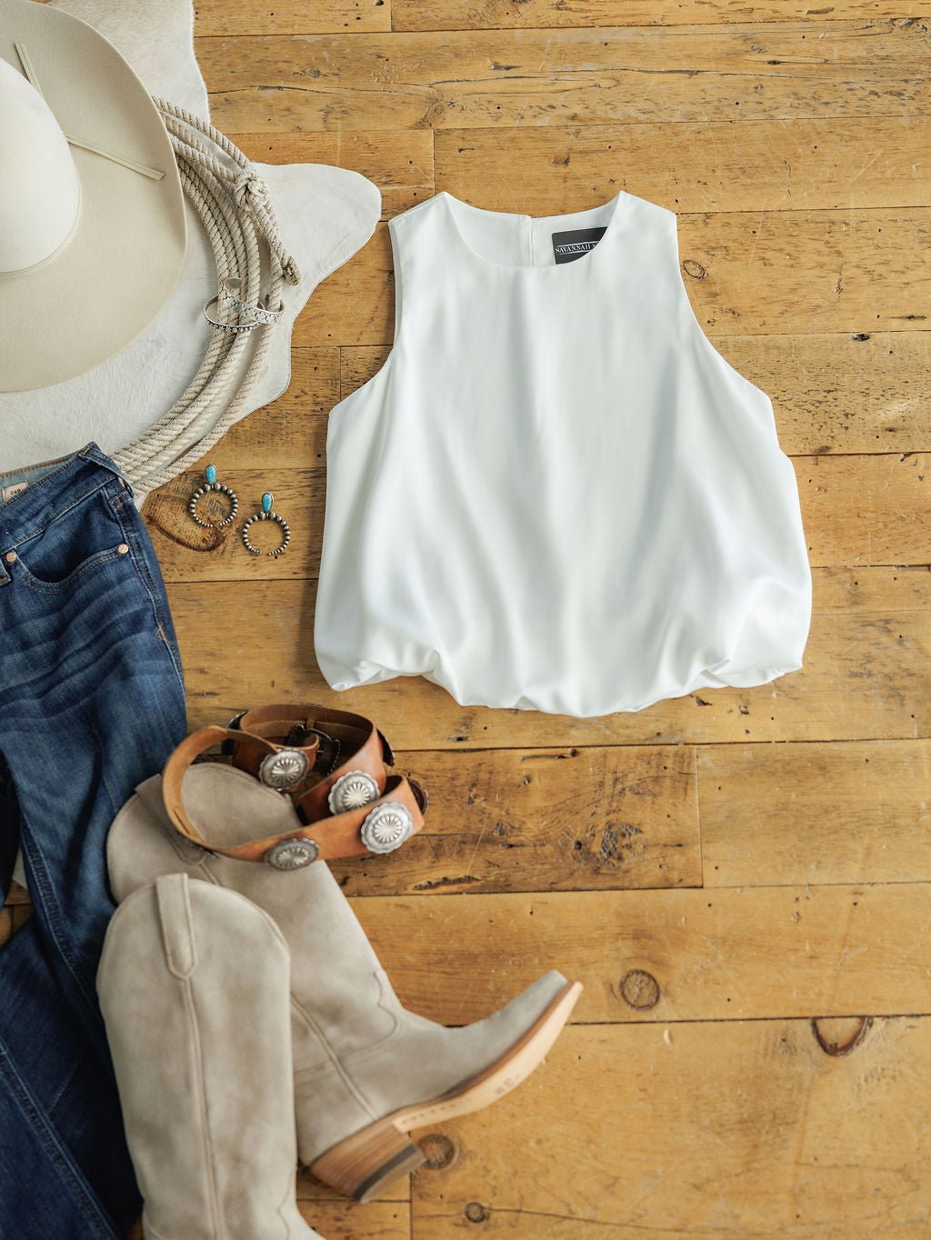 Abbeville White Bubble Hem Top