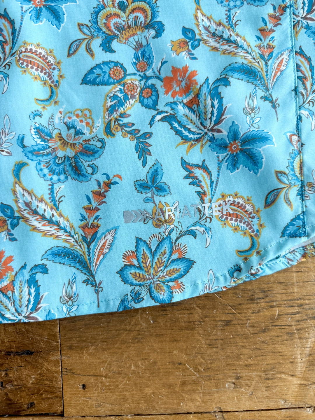 Akaska Ariat Paisley Performance Shirt