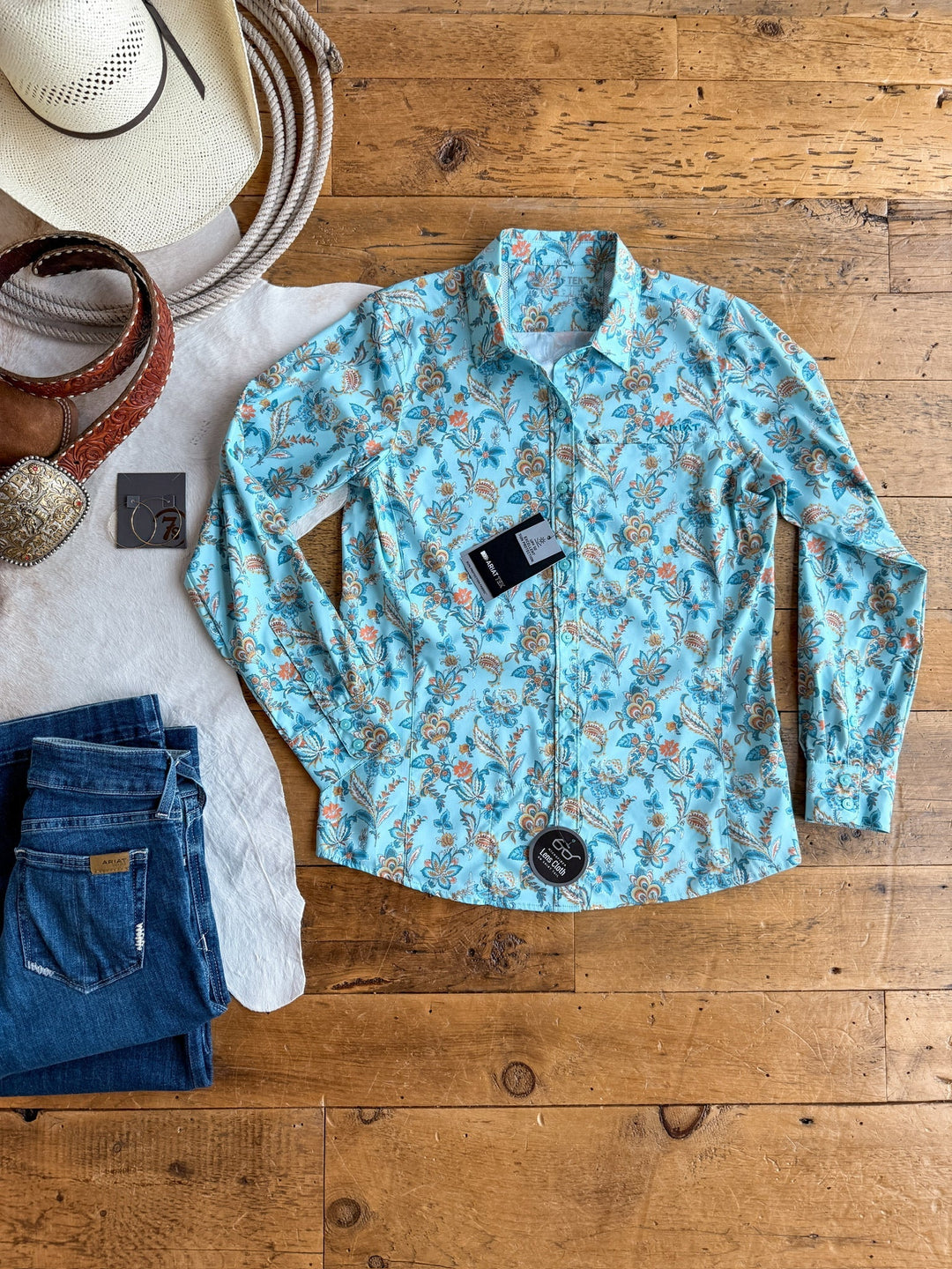 Akaska Ariat Paisley Performance Shirt