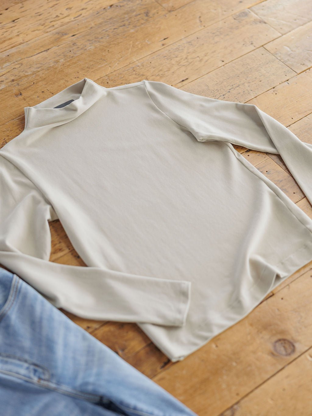 Akron Sand High Neck Top