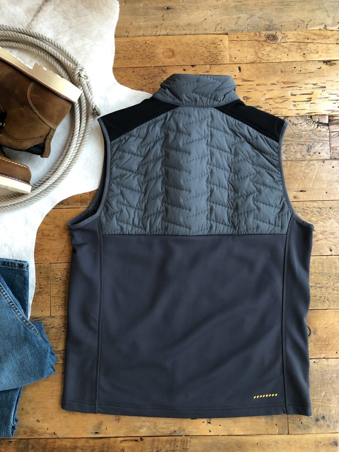 Barker Ariat Men's Insulated Vest