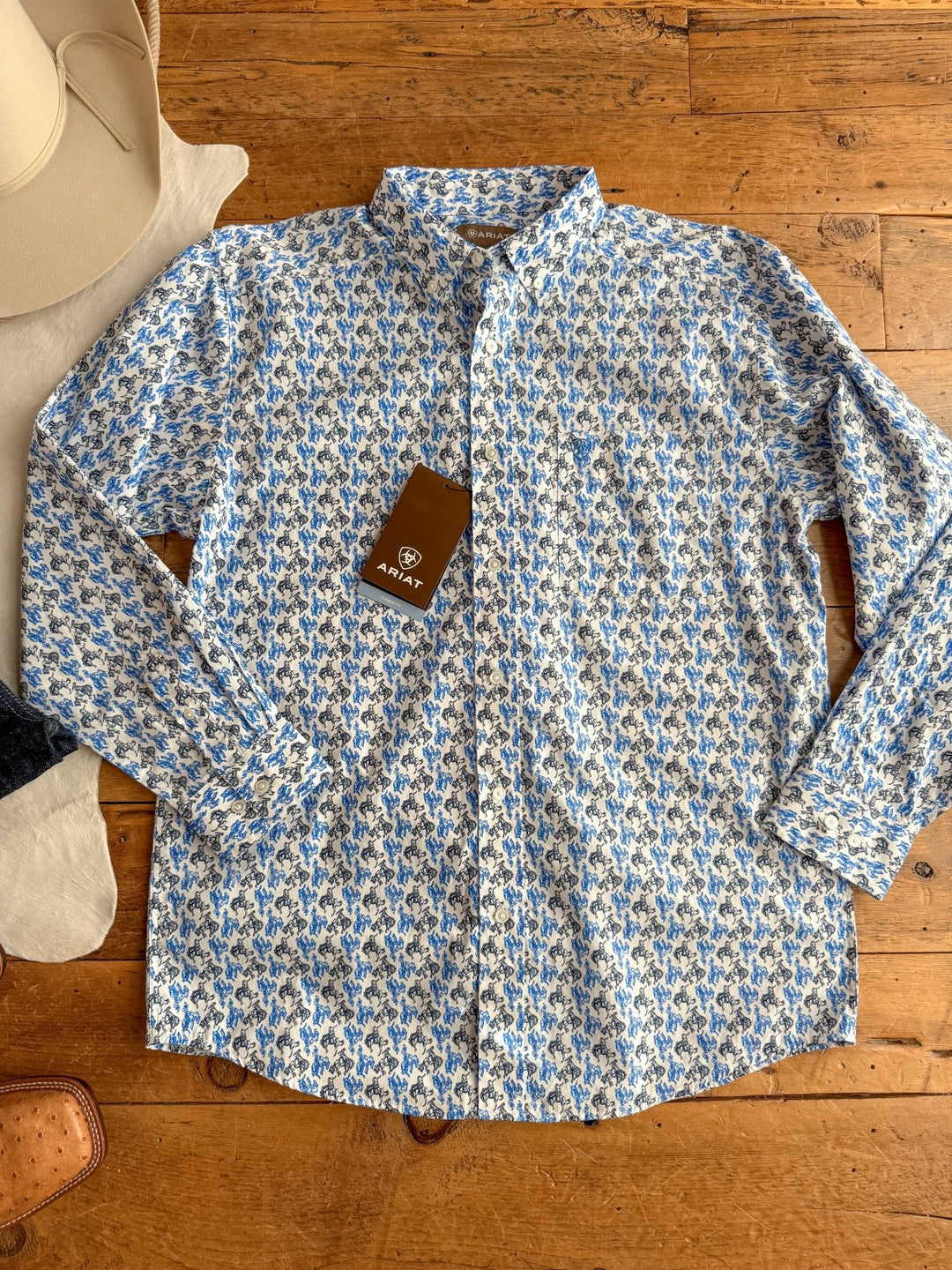 Buckman Ariat Men's Western Graphic Button Up