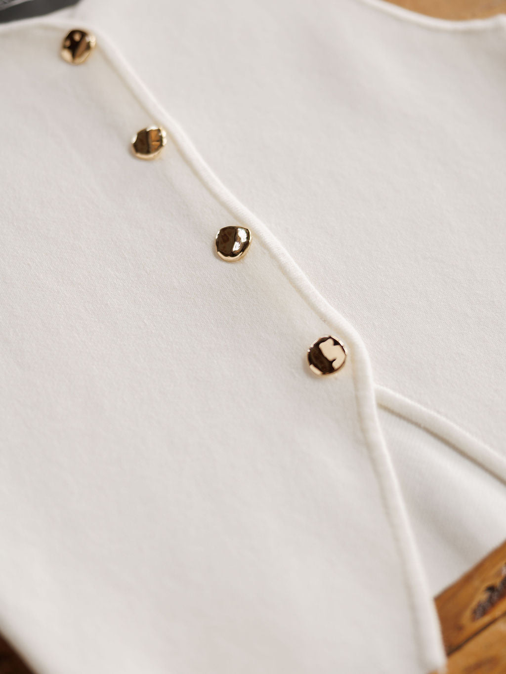 Calhan White Sleeveless Top