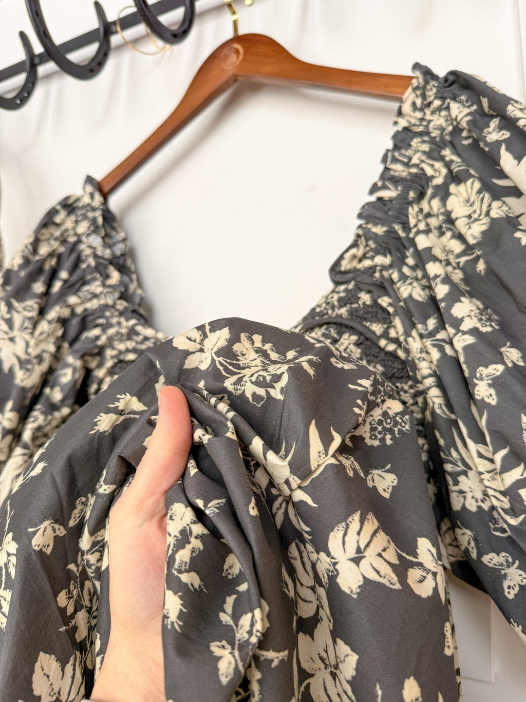 Chanute Charcoal Floral Puff Sleeve Dress