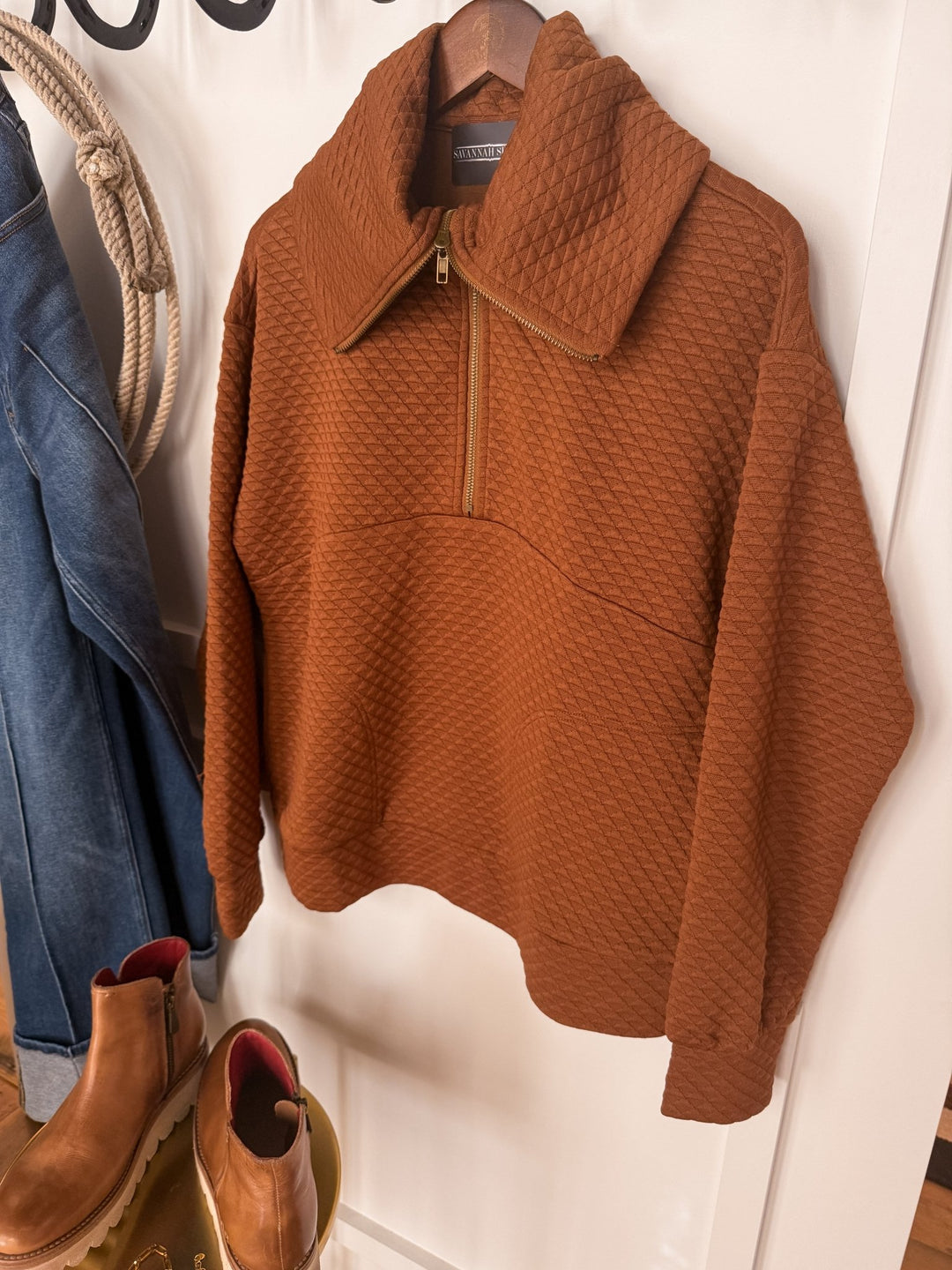 Cheyenne Wells Carmel Quilted Pullover