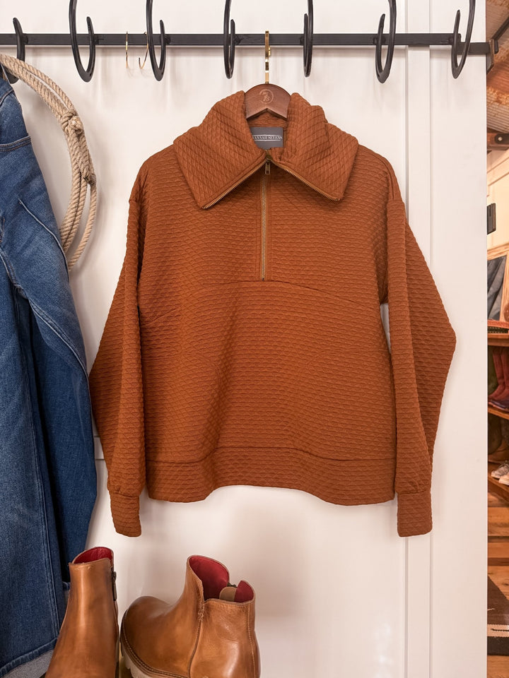 Cheyenne Wells Carmel Quilted Pullover
