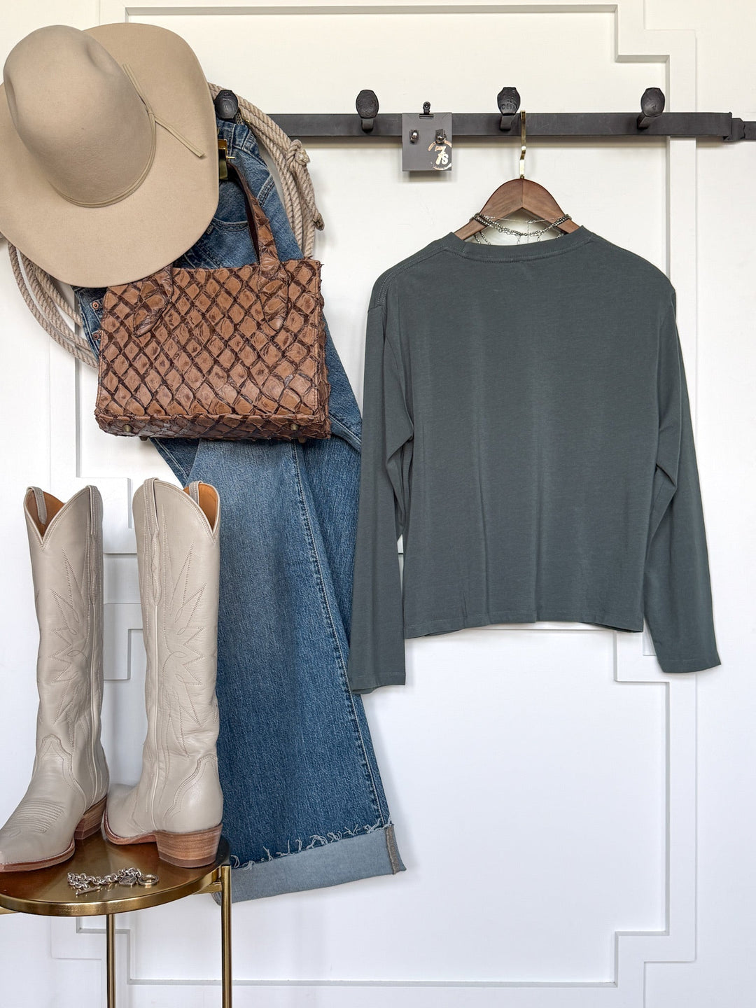 Colville Slate Basic Top