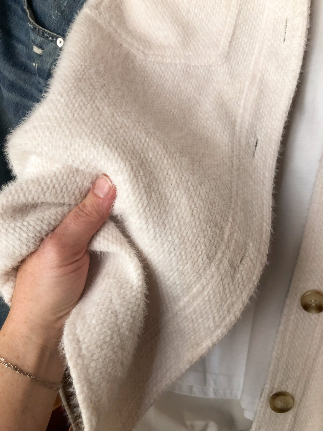 Coulee Off-White Shacket