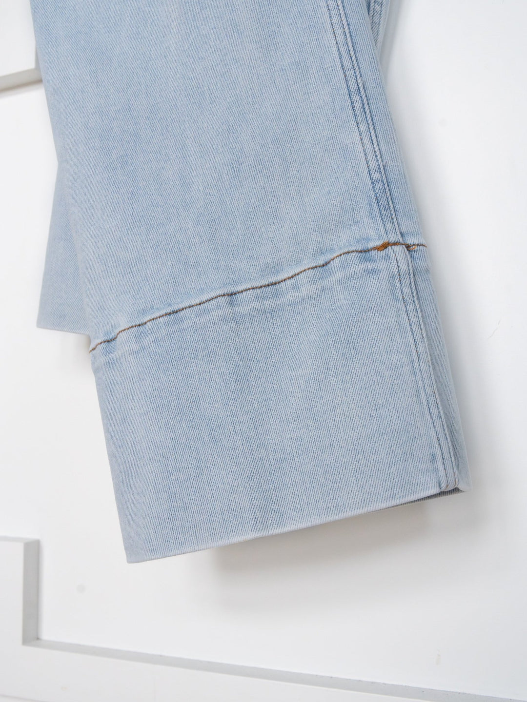 Dillyn High Rise Slim Wide Leg Jean