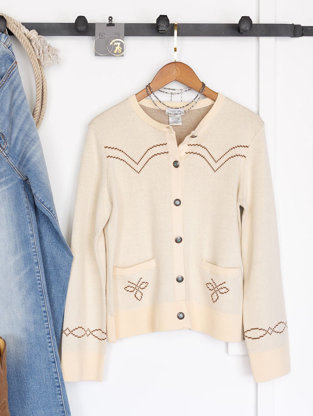 Dovray Cream Button Up Cardigan