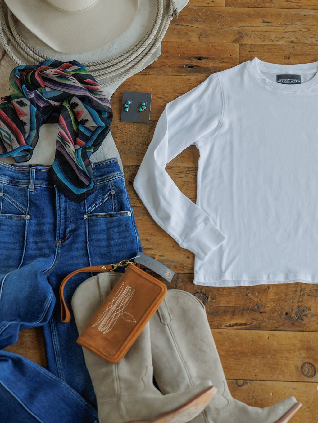 Elmore White Basic Top