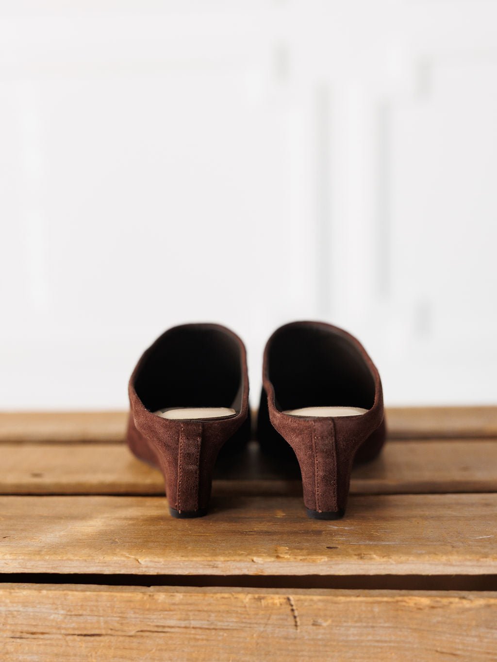 Grulla Mahogany Suede Wedged Mule