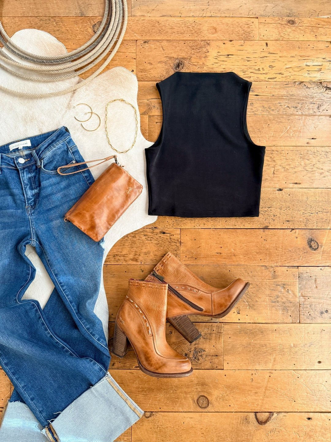 Herrin Black Modal Cropped Sleeveless Top