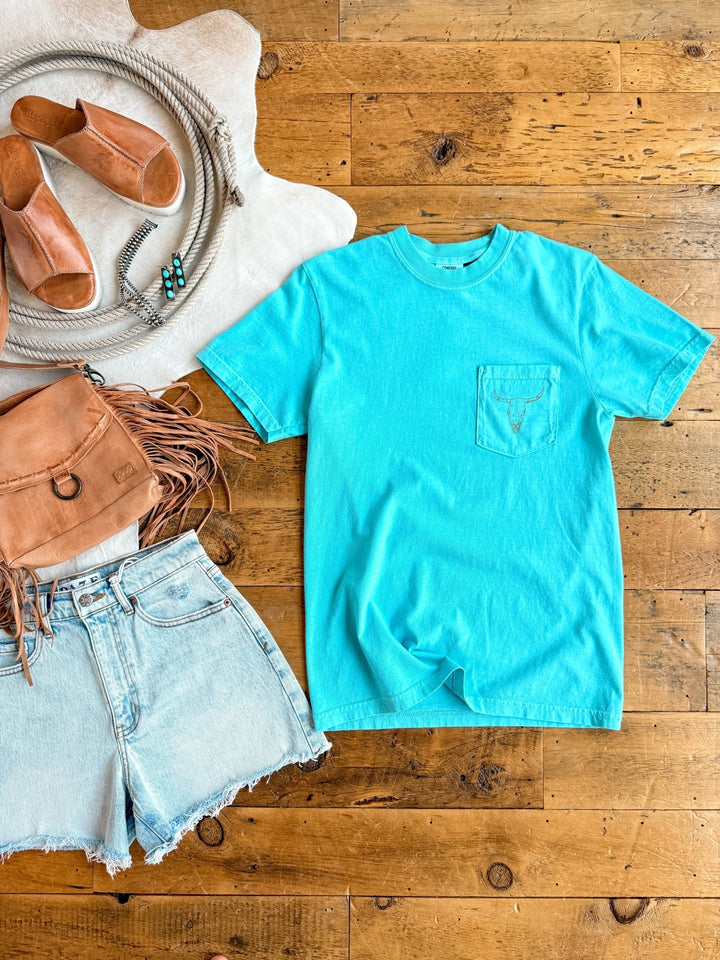 Horns Lagoon Graphic Tee