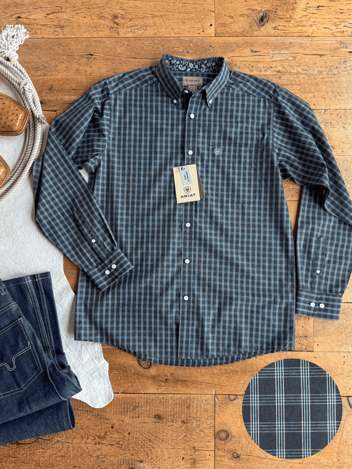 Houghson Ariat Men's Plaid Button Up