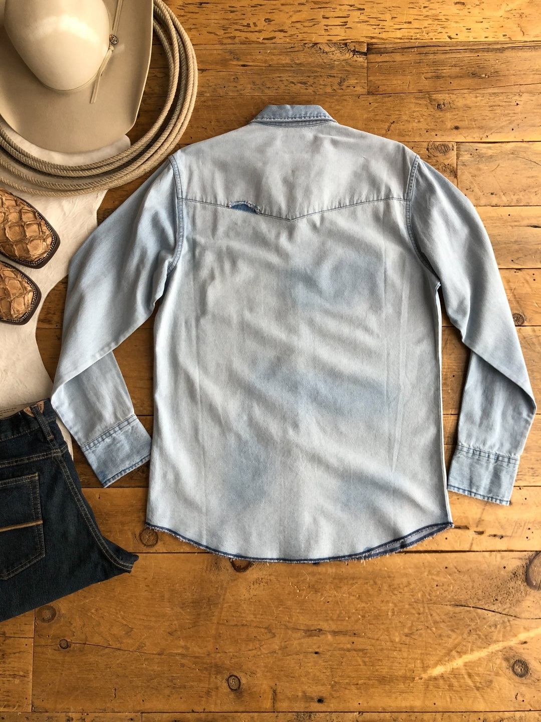 Hoyte Wrangler Men's Denim Pearl Snap
