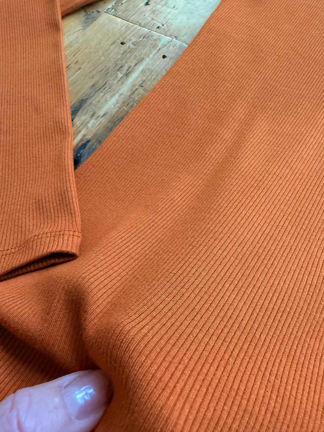 Linden Rust Ribbed Basic Top