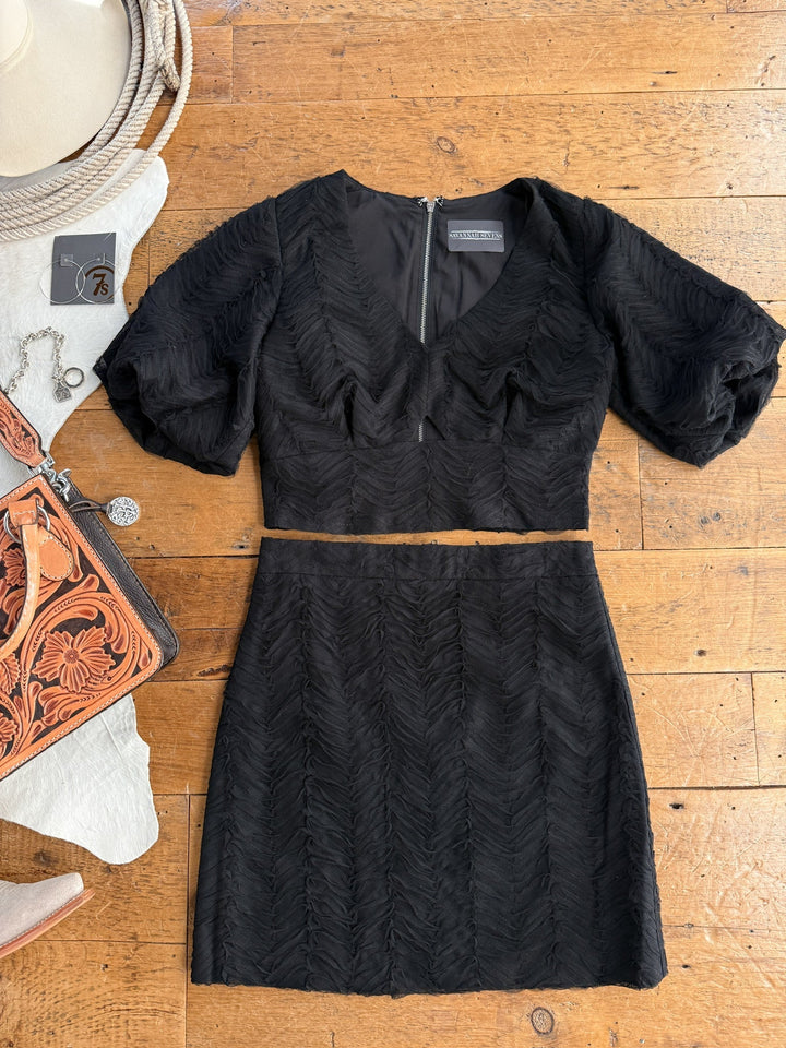 Murdo Black Textured Crop Top